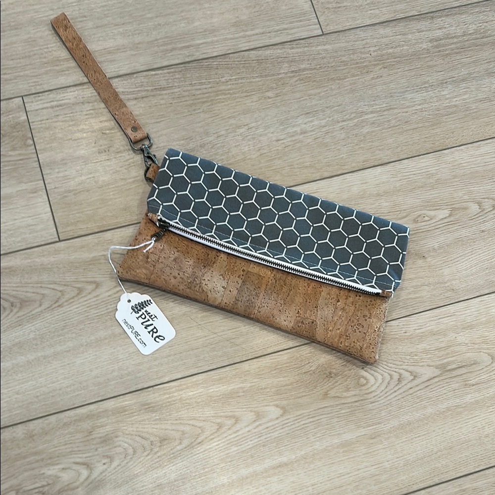 Stylish Cork and Hexagon Clutch NWT